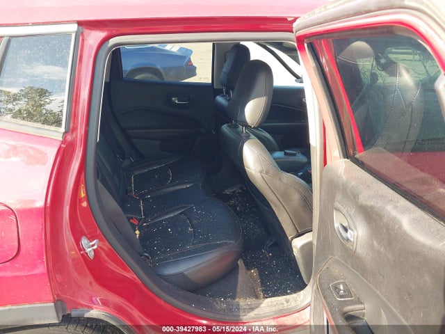 3C4NJCCBXKT660084 Jeep Compass Limited Fwd