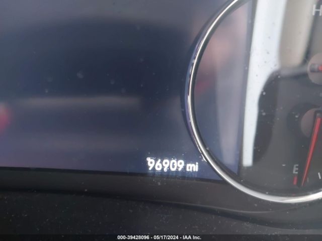 1G1ZE5SX6KF178973 Chevrolet Malibu Premier