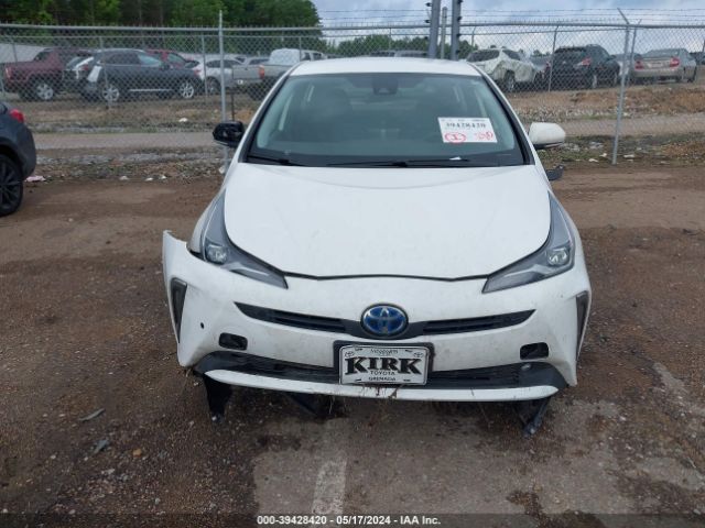 JTDL9MFU9M3027805 Toyota Prius Le Awd-e