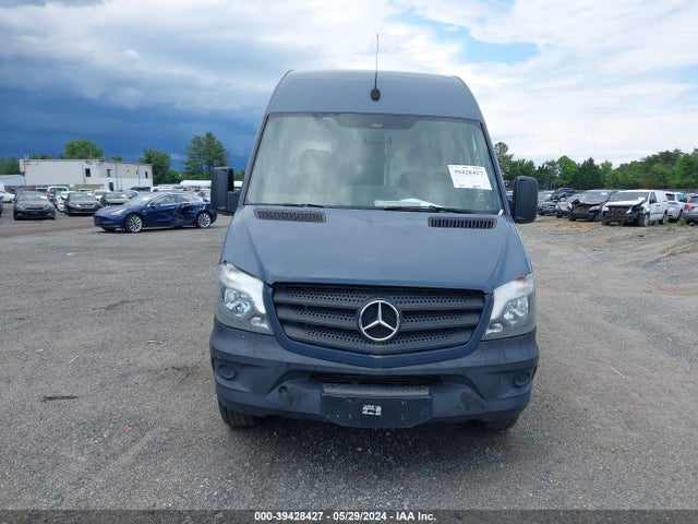 WD3PE7CD4JP630291 Mercedes-Benz Sprinter 2500 Standard Roof V6