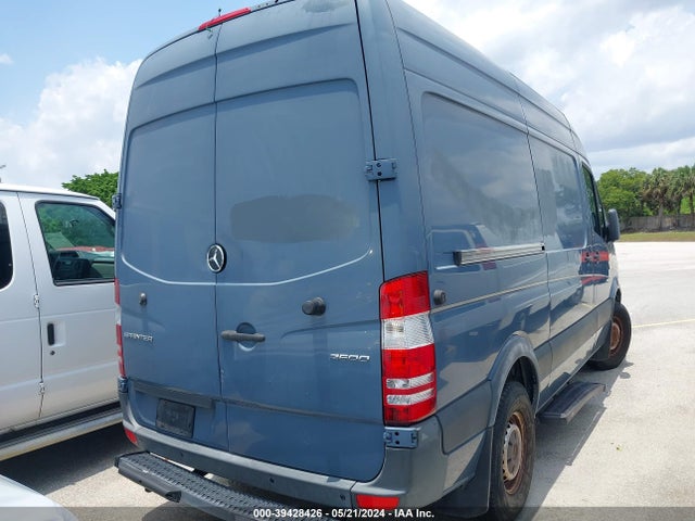 WD3PE7CD9JP632991 Mercedes-Benz Sprinter 2500 Standard Roof V6