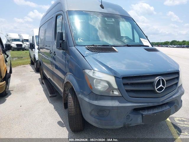 WD3PE7CD9JP632991 Mercedes-Benz Sprinter 2500 Standard Roof V6