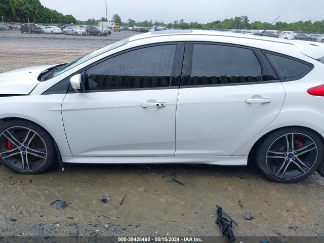 Ford FOCUS ST 2017 1FADP3L93HL318350 Image 14