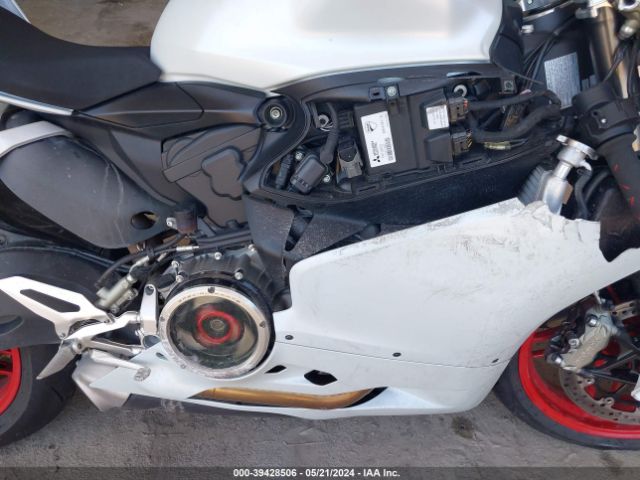 2018 DUCATI SUPERBIKE ZDM14B1W2JB008392 Photo 7