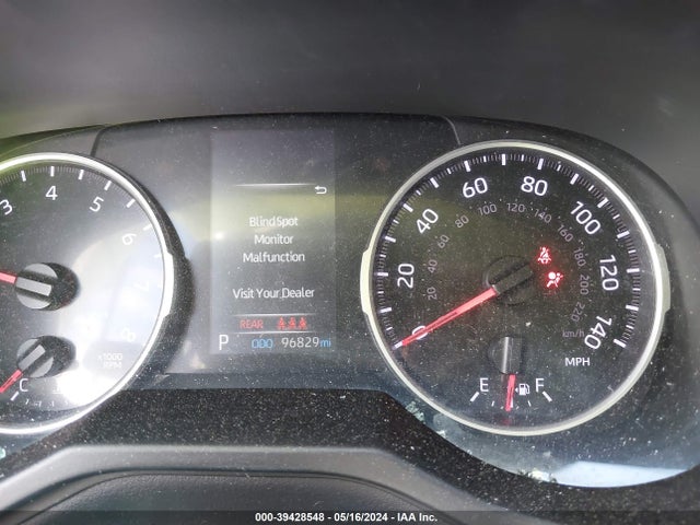 Toyota Rav4 Xle 2019 2T3P1RFV7KC006011 Image 7