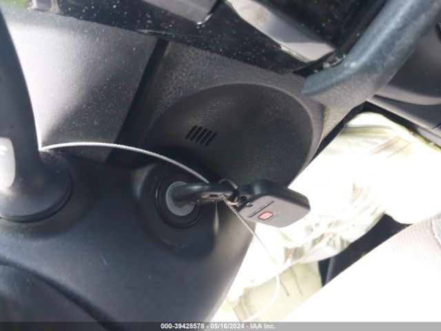 2T1BURHE2EC074907 Toyota COROLLA L