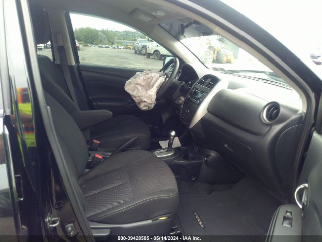 3N1CN7AP5JL803140 Nissan Versa 1.6 Sv