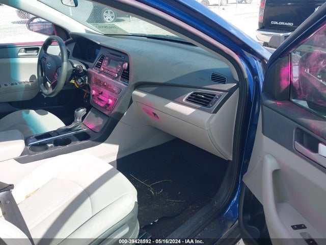Hyundai Sonata 2017 5NPE24AF4HH537981 Image 5
