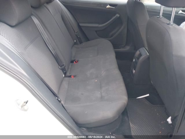 3VW2K7AJ7EM350262 Volkswagen Jetta 2.0l S