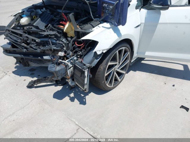 2018 VOLKSWAGEN GOLF R WVWVF7AU0JW213253 Photo 5