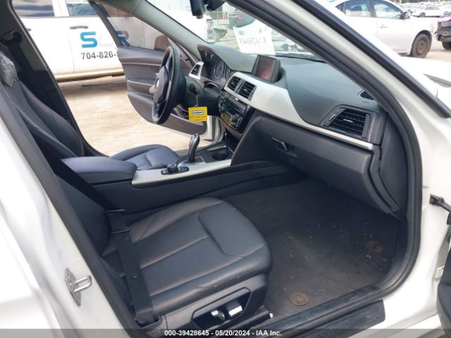 WBA8A3C50JA505070 BMW 320i Xdrive
