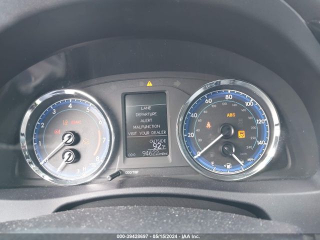 2T1BURHE8KC210100 Toyota COROLLA L