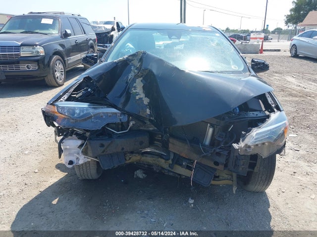 Toyota COROLLA L 2018 5YFBURHE0JP849294 Image 12