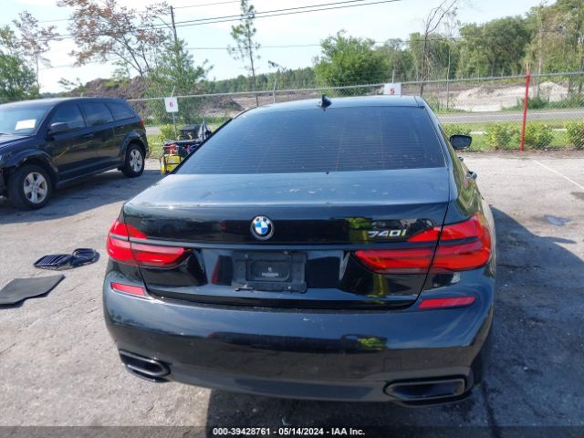 WBA7E2C56KB218547 BMW 740I