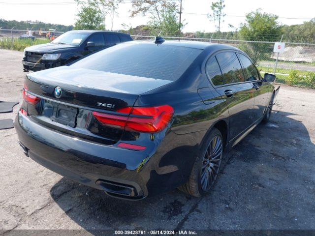WBA7E2C56KB218547 BMW 740I