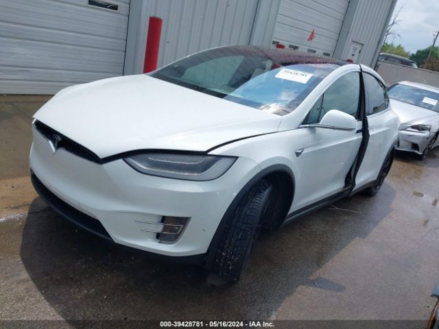 5YJXCBE26JF088597 Tesla Model X 100d/75d/p100d
