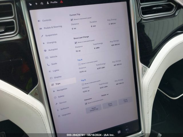 5YJXCBE26JF088597 Tesla Model X 100d/75d/p100d