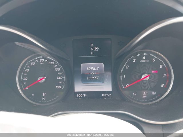 55SWF4JB0FU094163 Mercedes-Benz C 300 Luxury/sport