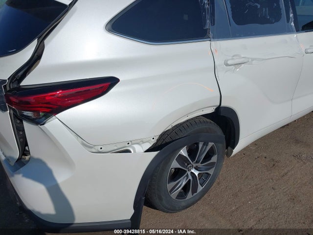 Toyota Highlander Xle 2021 5TDGZRBH6MS538541 Image 18