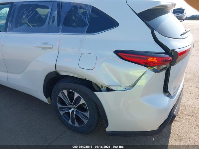 Toyota Highlander Xle 2021 5TDGZRBH6MS538541 Image 6