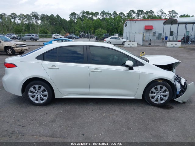Toyota COROLLA LE 2021 JTDEPMAEXMJ165721 Image 13