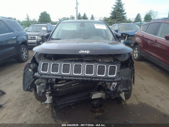 Jeep Compass Limited 4x4 2019 3C4NJDCB5KT639844 Image 13