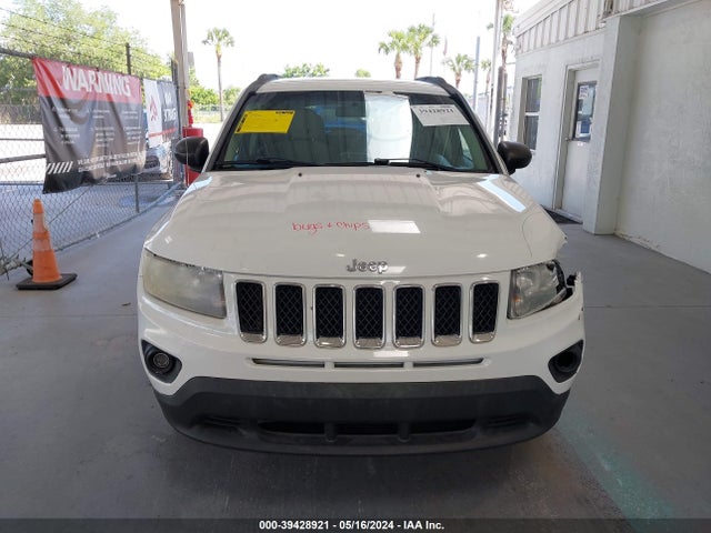 1C4NJCBA4ED523841 Jeep Compass Sport
