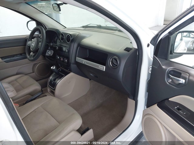 1C4NJCBA4ED523841 Jeep Compass Sport