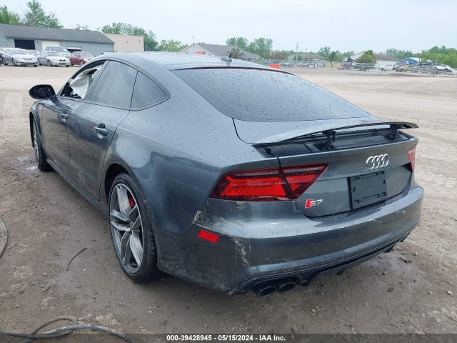 2018 AUDI S7 WAUWFAFC6JN022277 Photo 2