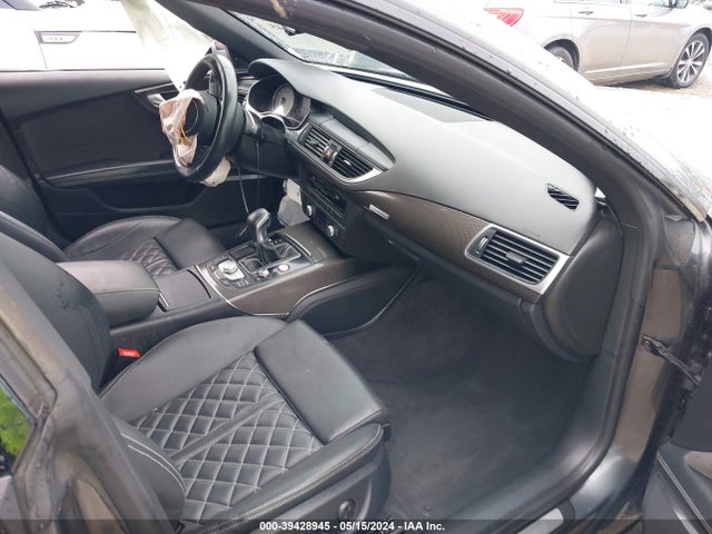 2018 AUDI S7 WAUWFAFC6JN022277 Photo 4