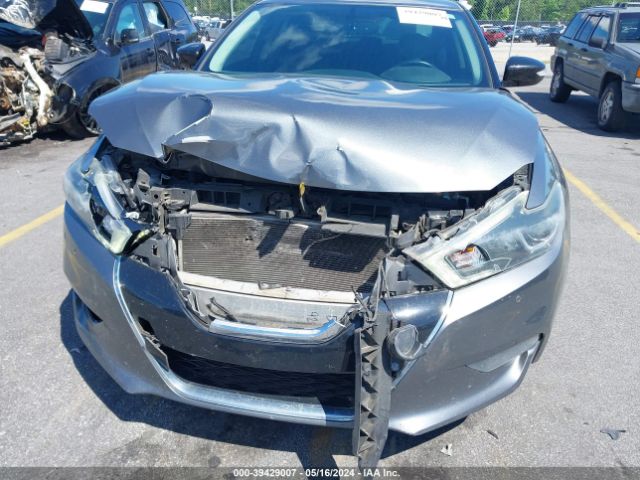 1N4AA6AP8JC369467 Nissan Maxima 3.5 Sv