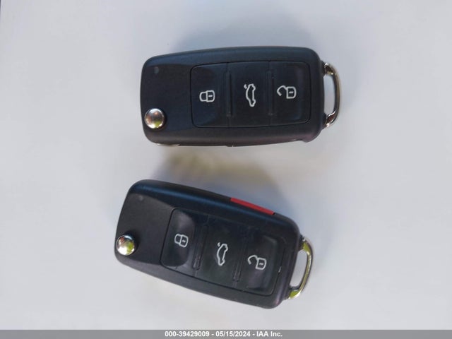 3VWL17AJ7GM314713 Volkswagen Jetta 1.8t Sel