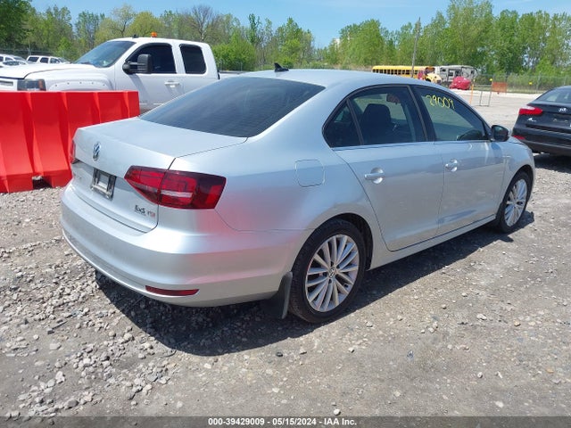 3VWL17AJ7GM314713 Volkswagen Jetta 1.8t Sel