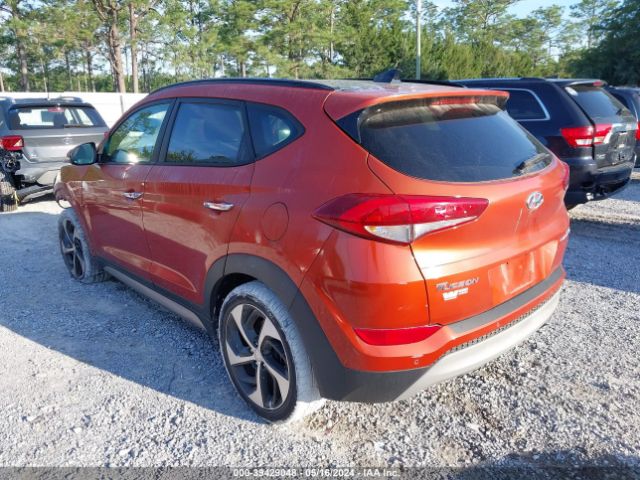 KM8J33A2XHU336929 Hyundai Tucson Limited