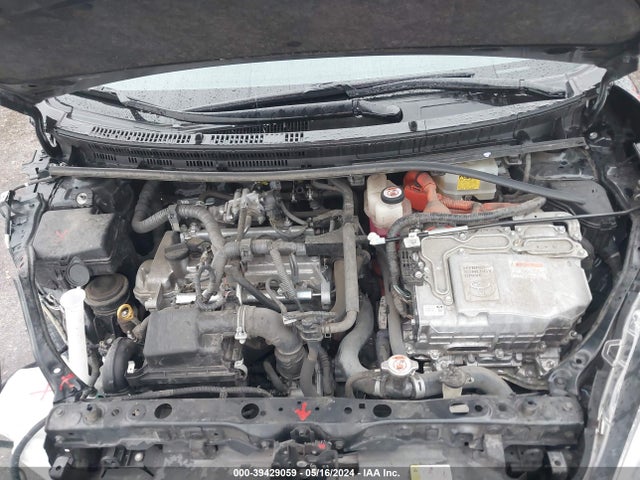 Toyota Prius C Three 2018 JTDKDTB33J1604448 Image 10