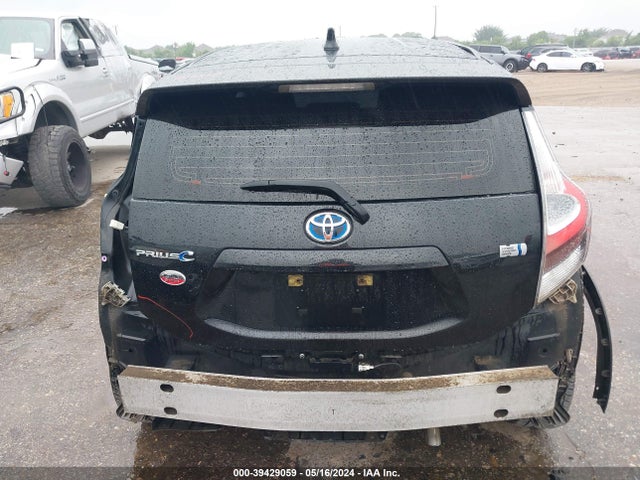 Toyota Prius C Three 2018 JTDKDTB33J1604448 Image 16