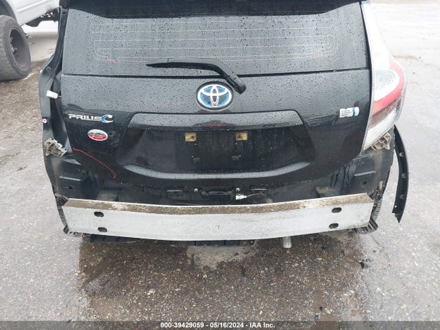 Toyota Prius C Three 2018 JTDKDTB33J1604448 Image 19