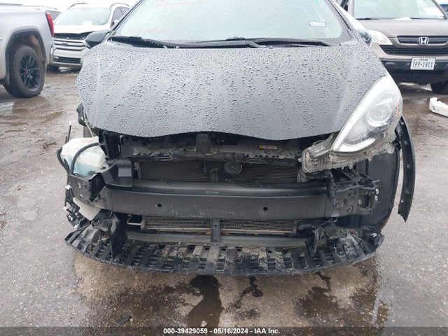 Toyota Prius C Three 2018 JTDKDTB33J1604448 Image 6