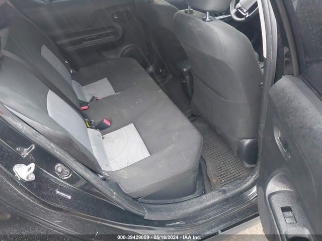 Toyota Prius C Three 2018 JTDKDTB33J1604448 Image 8