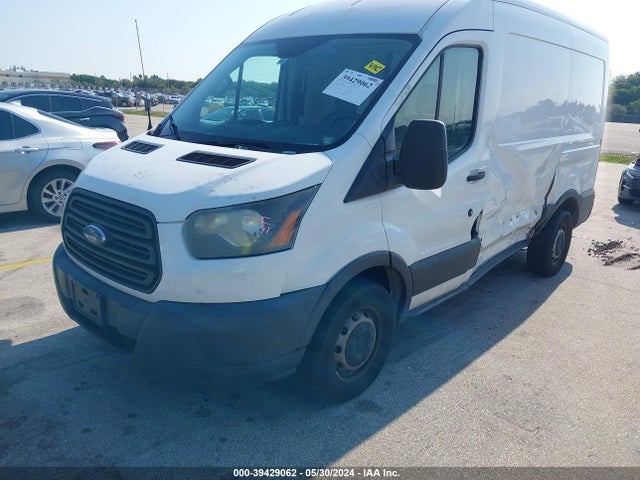 Ford Transit-150 2015 1FTNE1CM6FKA86553 Image 2