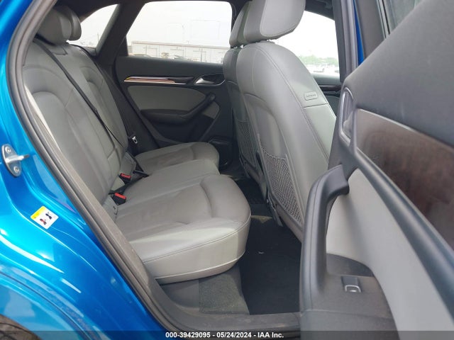 Audi Q3 2.0t Premium Plus 2016 WA1GFCFS5GR015018 Image 8