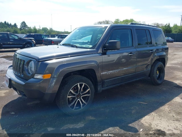 1C4NJRBBXHD142317 Jeep Patriot Sport 4x4