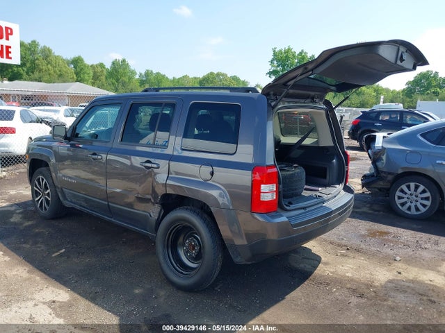 1C4NJRBBXHD142317 Jeep Patriot Sport 4x4