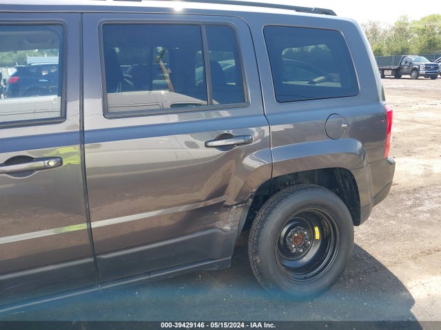 1C4NJRBBXHD142317 Jeep Patriot Sport 4x4