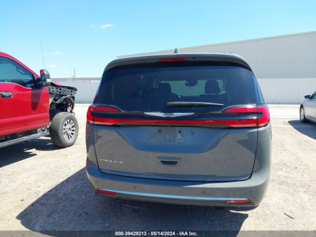 2C4RC1BG9NR132606 Chrysler Pacifica Touring L