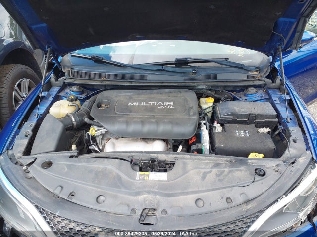 Chrysler 200 Limited 2015 1C3CCCAB4FN508106 Image 10