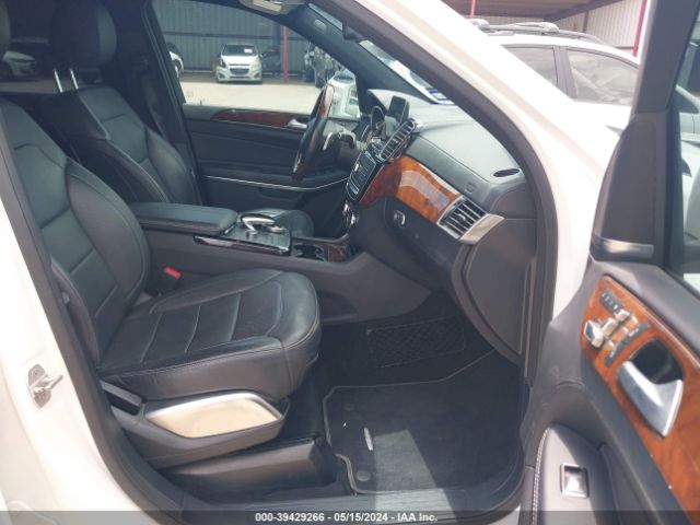 4JGDF7DE8HA810153 Mercedes-Benz Gls 550 4matic