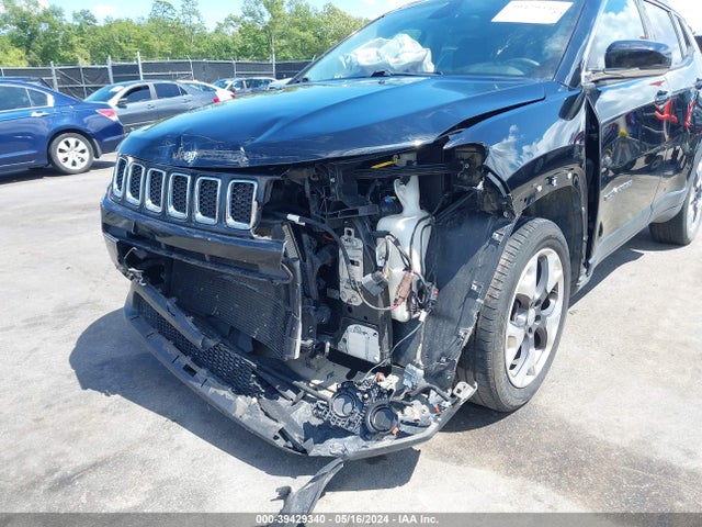 3C4NJCCBXJT140630 Jeep Compass Limited Fwd