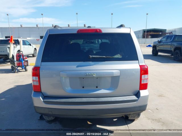 1C4NJPBA3GD783710 Jeep Patriot Sport