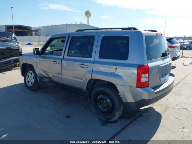 1C4NJPBA3GD783710 Jeep Patriot Sport